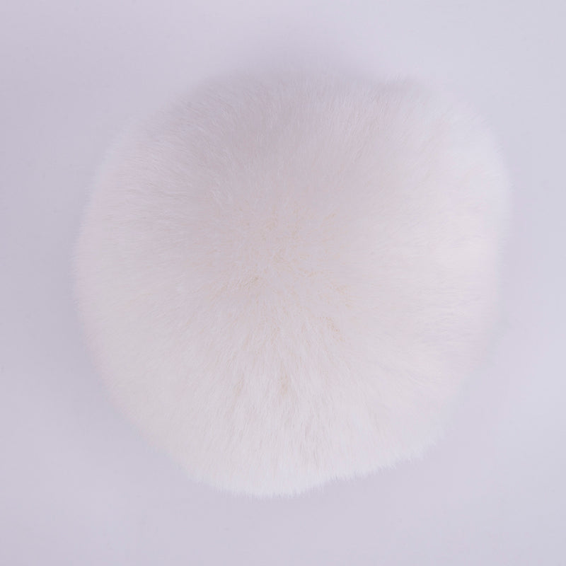 79 Furry Pompons
