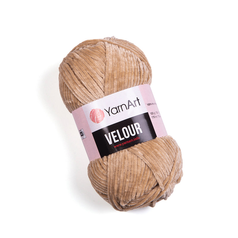 843 Velour